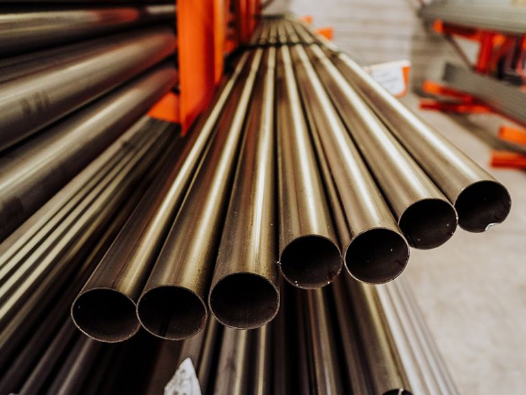 Aluminio e Inoxidable